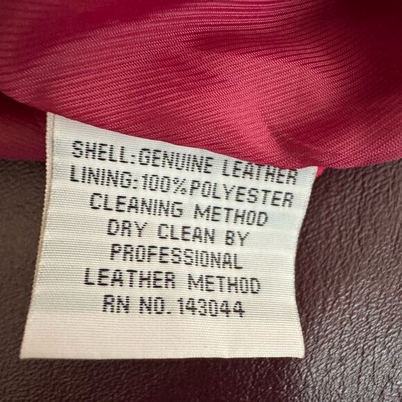 Neiman Marcus Cusp Burgundy Suede Fringe Skirt Size XS - Picture 12 of 15